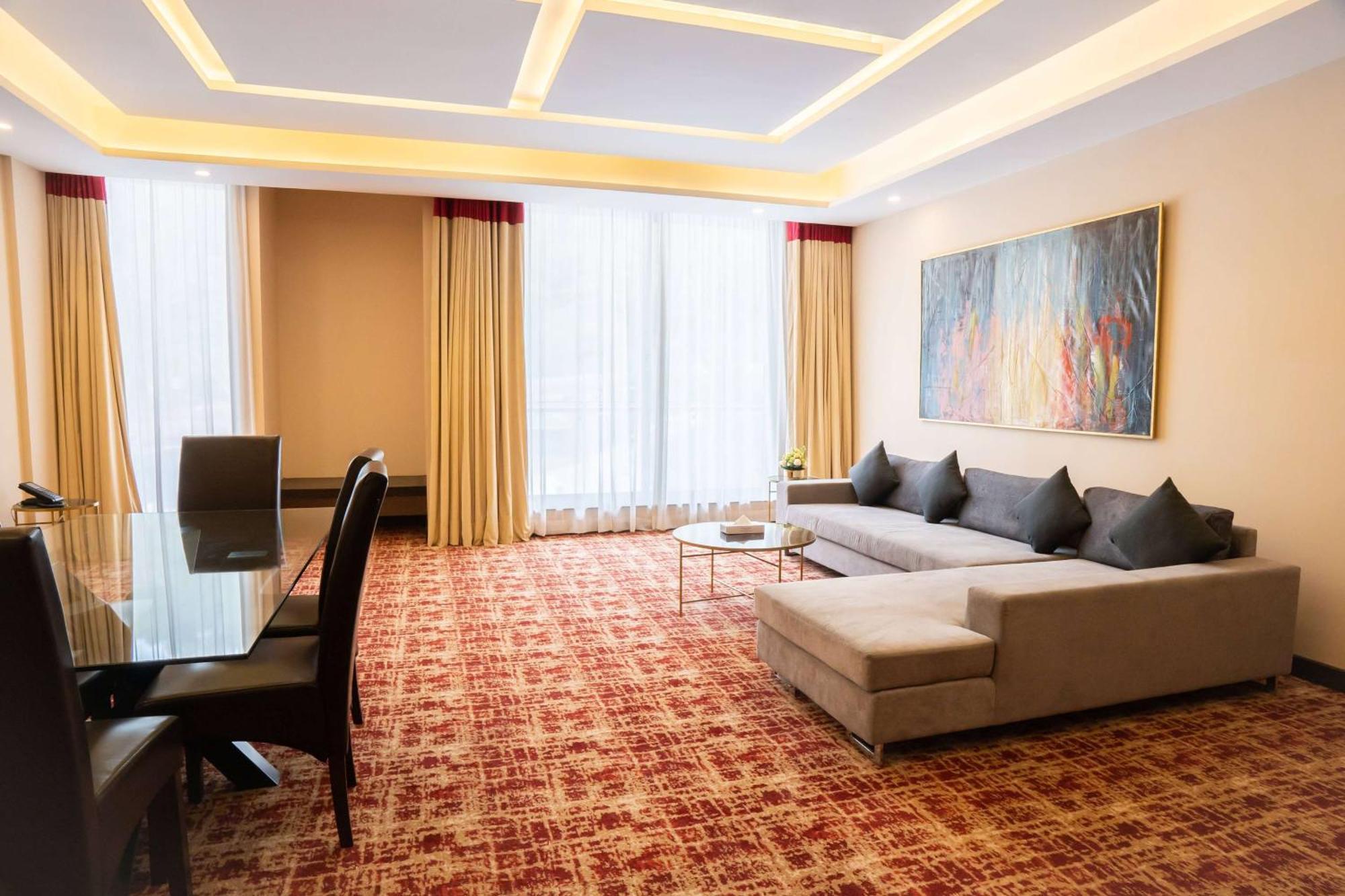 Ramada By Wyndham Murree Lower Topa Resort Dış mekan fotoğraf